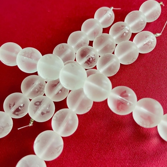 As Low As $2 Large Matte Crystal Chinese Lotus Buddha Etched Beads 16mm (8) - Picture 3 of 4